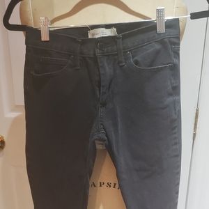 Skinny jeans